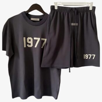 Fear of God ESSENTIALS 1977 T-Shirt+Shorts